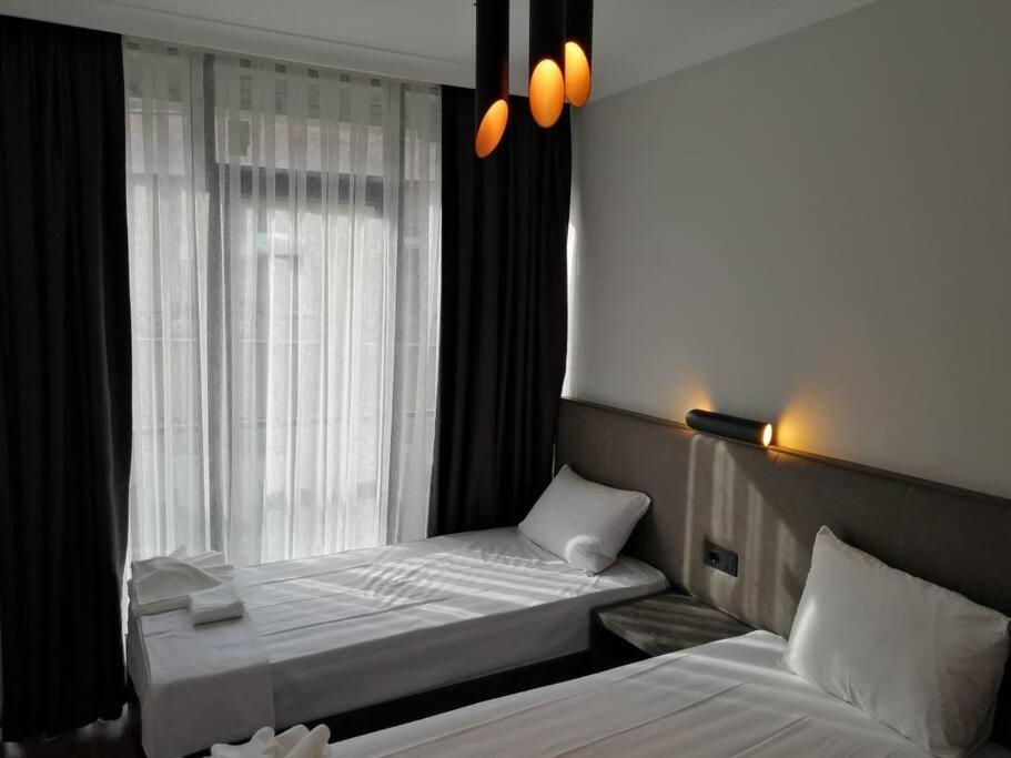 Sisli Apartment, 2 Bedrooms, 250 M Metro, New Modern Residence اسطنبول المظهر الخارجي الصورة